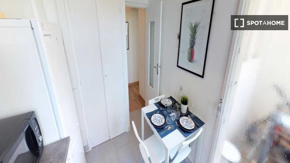 Double room Montpellier, 5 beds, 90m² — photo 9