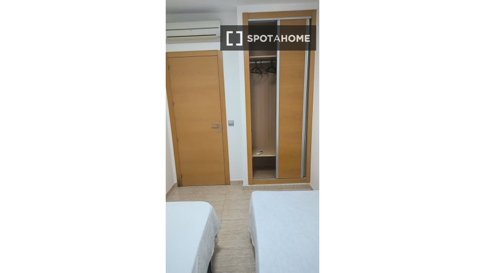 Apartment Almeria, 2 beds, 50m² — photo 4