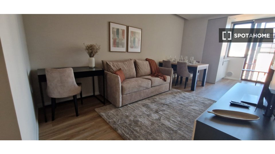 Apartment mono Lisbon, 54m² — photo 18