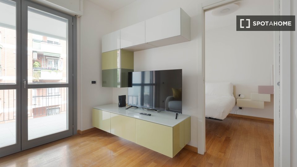 Apartment Milan, 1 bed, 55m² — photo 3