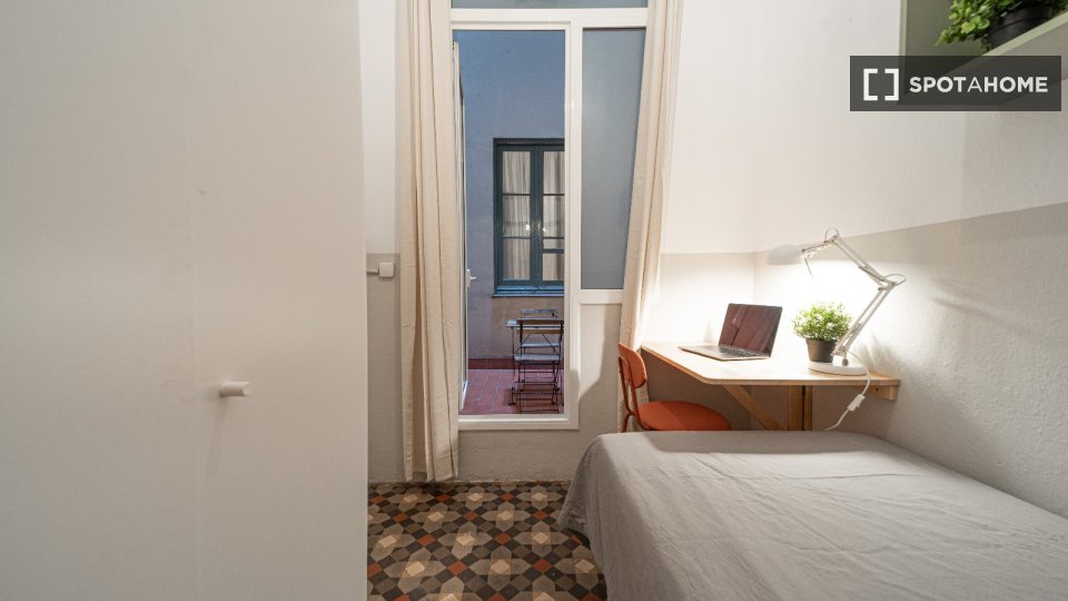 Habitación doble Barcelona, 10 habitaciones, 180m² — foto 15