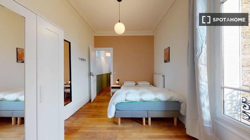 Double room Paris, 14 beds — photo 13