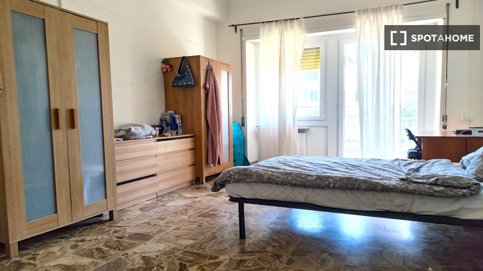 Double room Rome, 6 beds, 150m² — photo 20