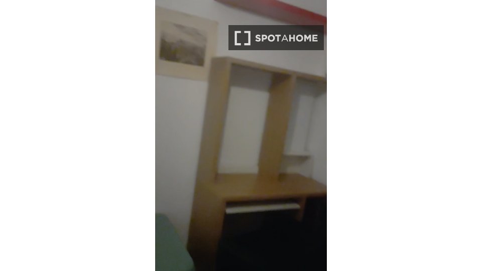 Double room Madrid, 4 beds — photo 14