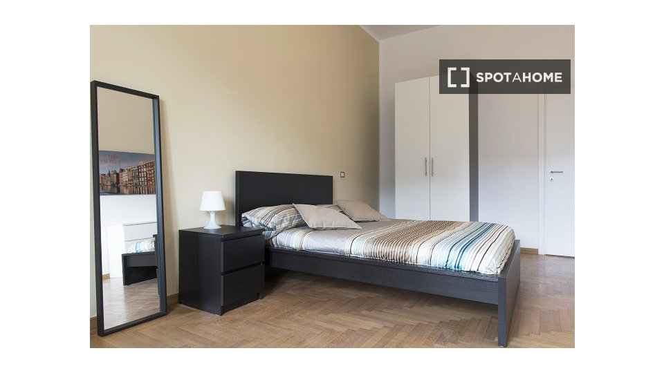 Double room Milan, 5 beds, 175m² — photo 9
