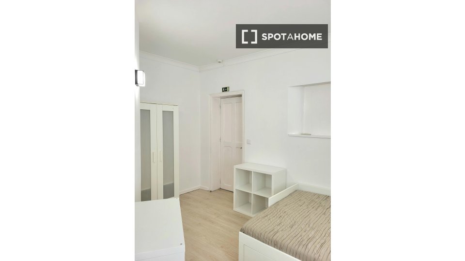 Double room Porto, 20 beds — photo 19