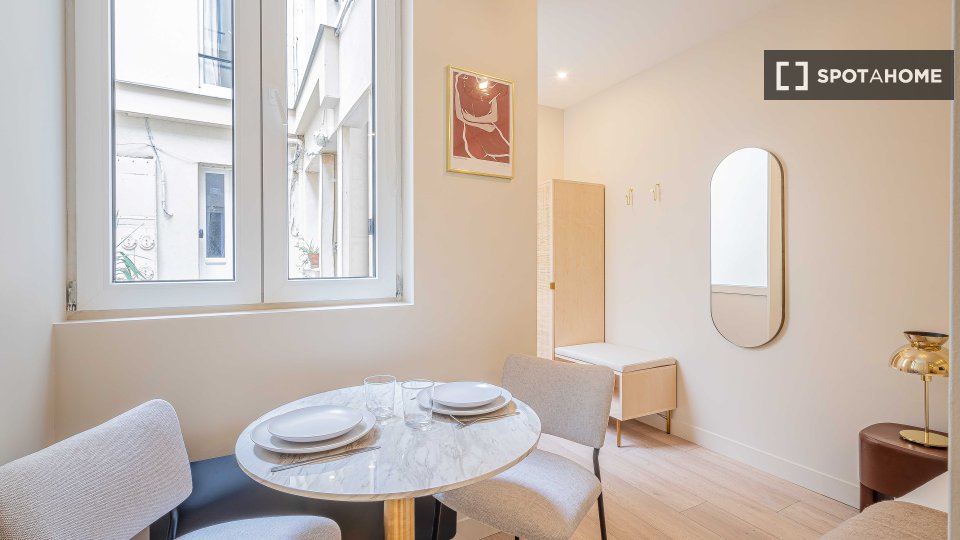Apartment mono Paris, 17m² — photo 1