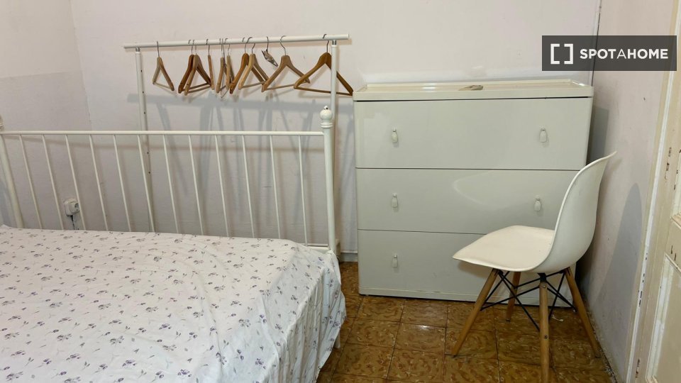 Double room Barcelona, 3 beds, 150m² — photo 47