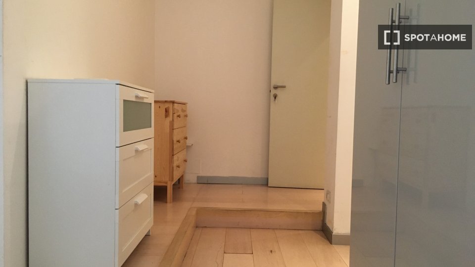 Double room Milan, 4 beds, 112m² — photo 19