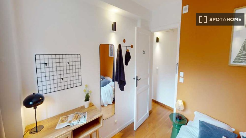 Double room Paris, 7 beds, 150m² — photo 24