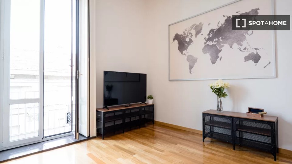 Apartment Milan, 1 bed, 76m² — photo 15