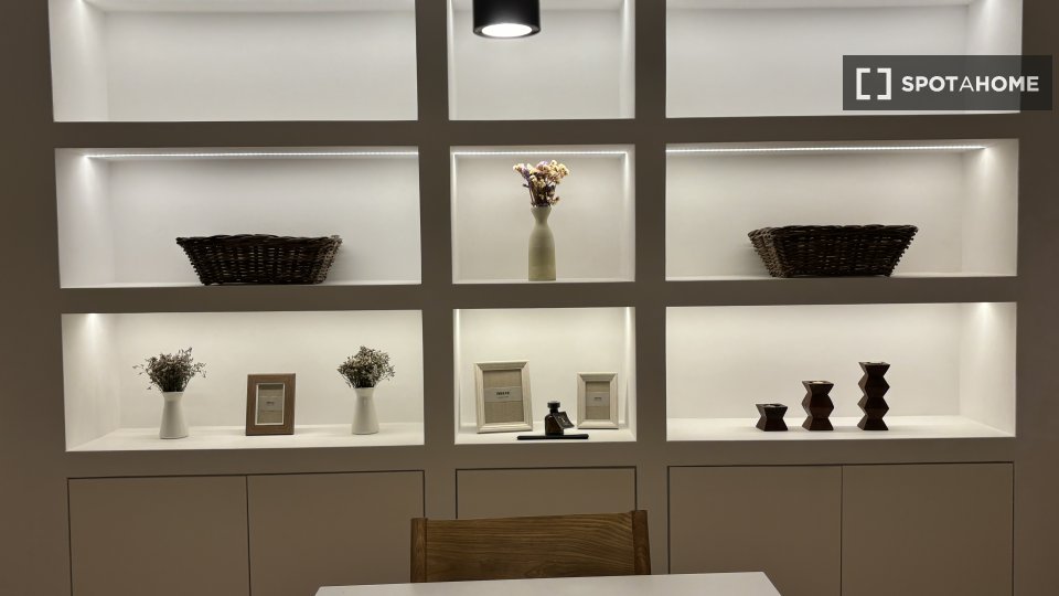 Apartment Lisbon, 1 bed, 80m² — photo 18