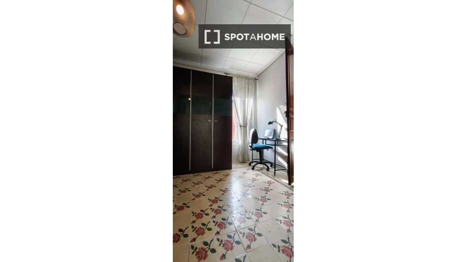 Chambre double Valence, 3 chambres, 85m² — photo 15