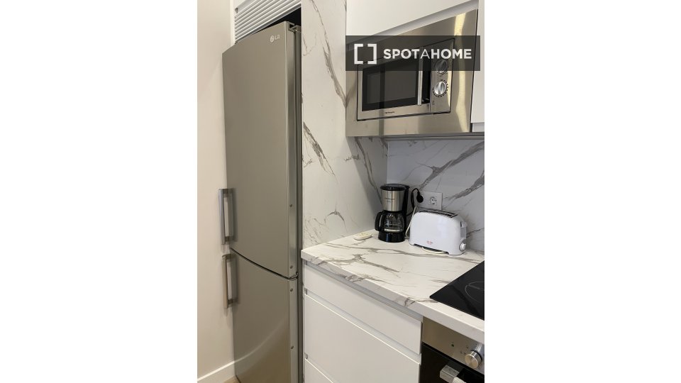 Apartment Madrid, 2 beds, 60m² — photo 19
