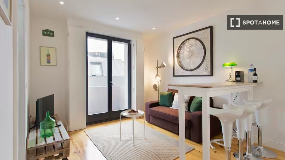 Apartment Porto, 1 bed — photo 2