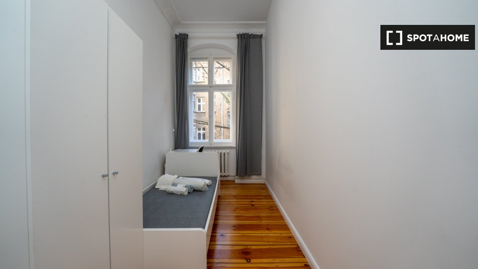 Double room Berlin, 4 beds — photo 6