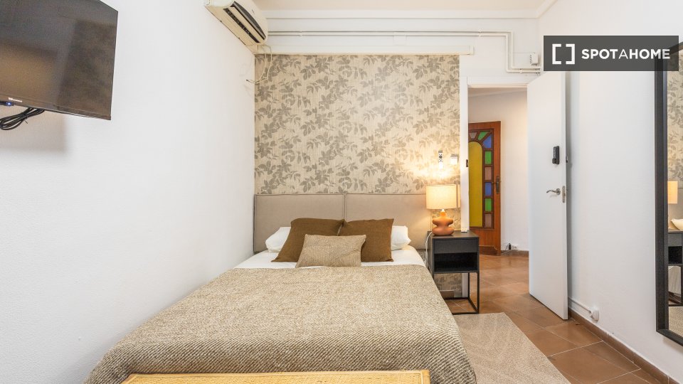 Double room Alicante, 8 beds, 200m² — photo 7