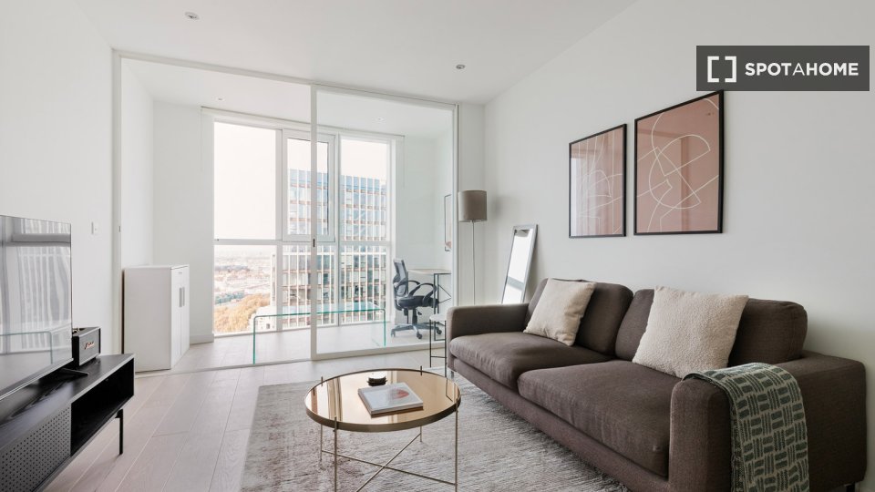 Apartment London, 1 bed — photo 1