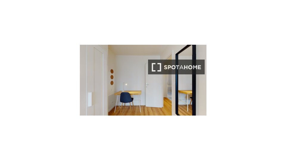 Double room Paris, 21 beds — photo 6