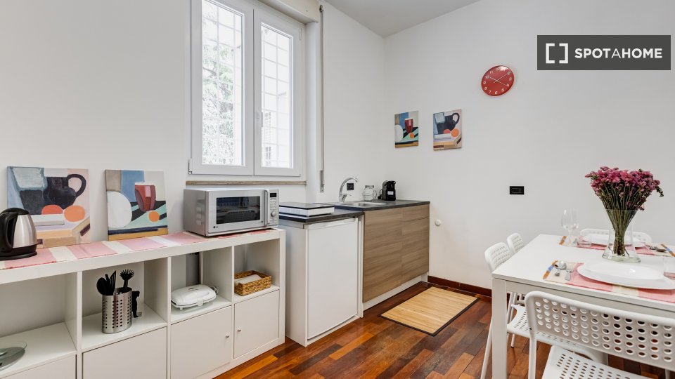 Apartment Rome, 3 beds, 110m² — photo 2