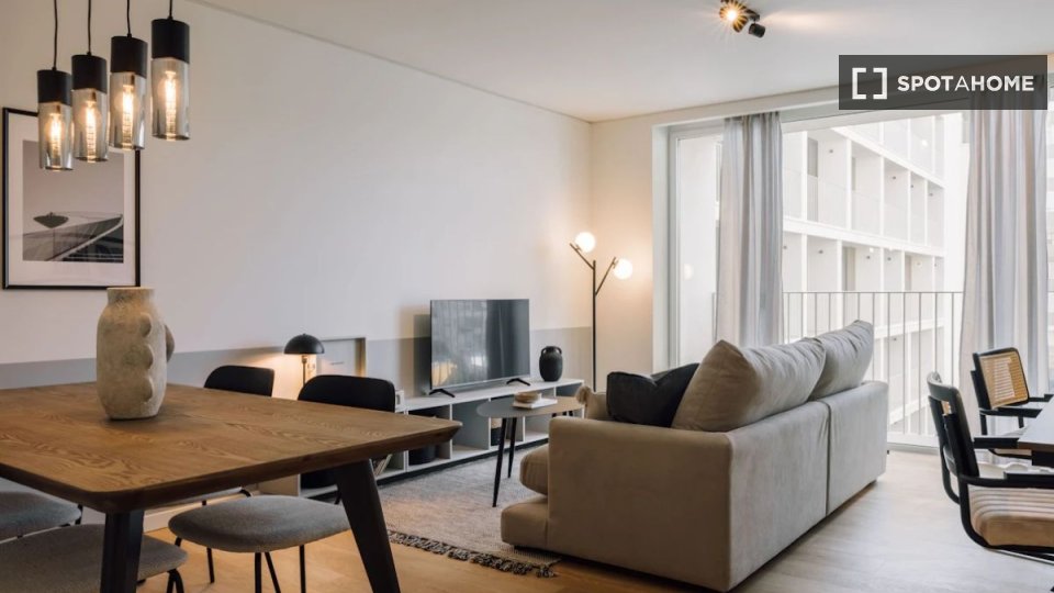 Apartment Lisbon, 2 beds — photo 9