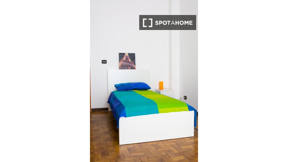 Double room Turin, 5 beds — photo 19