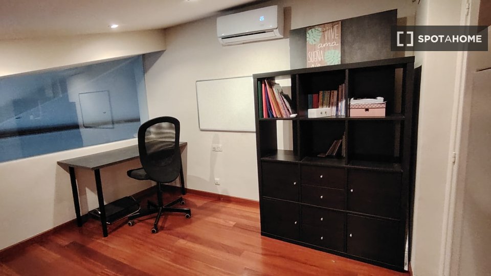 Double room Barcelona, 4 beds, 180m² — photo 5