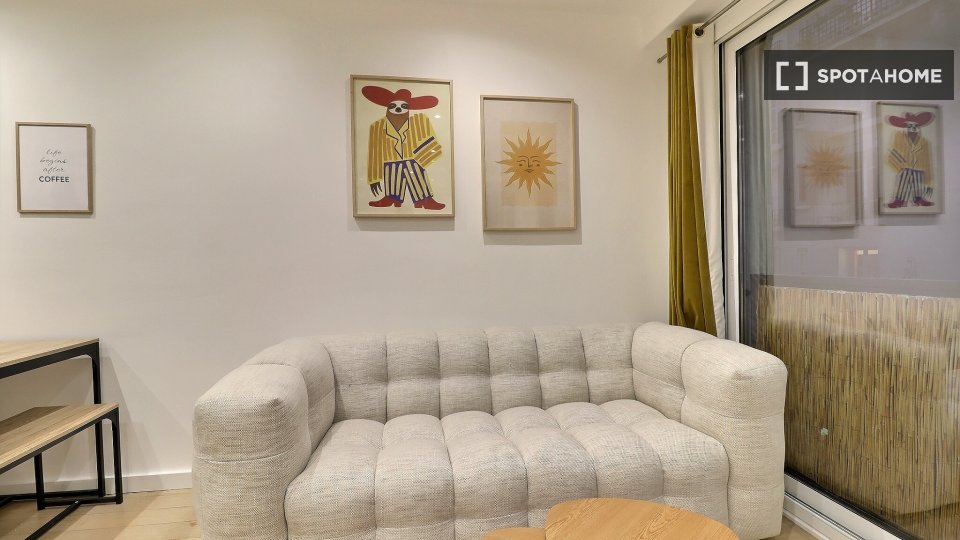 Apartment Paris, 1 bed, 30m² — photo 11