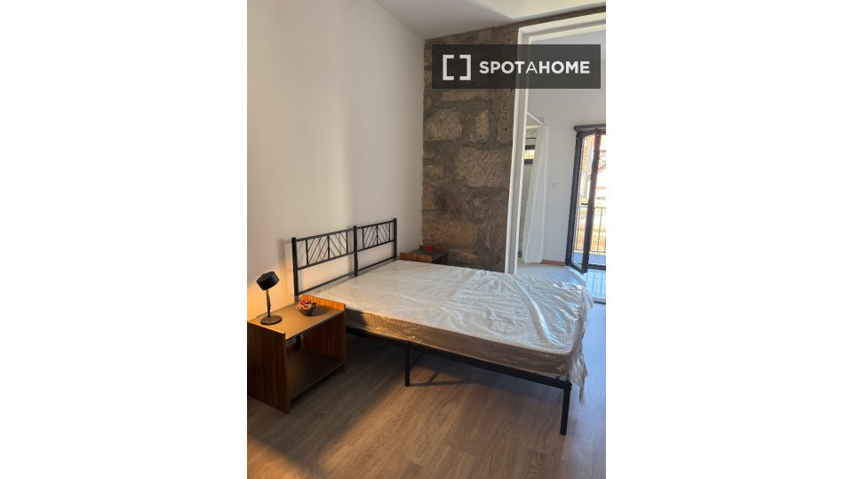 Double room Porto, 3 beds — photo 12