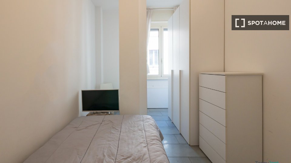 Double room Milan, 12 beds — photo 11