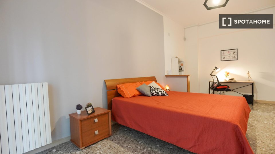 Camera doppia Napoli, 5 camere — foto 2