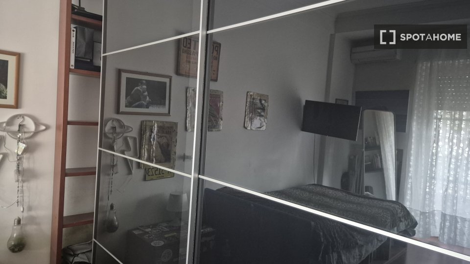Double room Rome, 3 beds, 150m² — photo 6