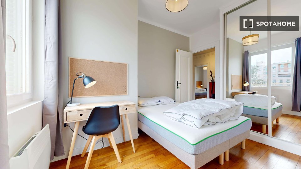 Double room Lyon, 6 beds — photo 5