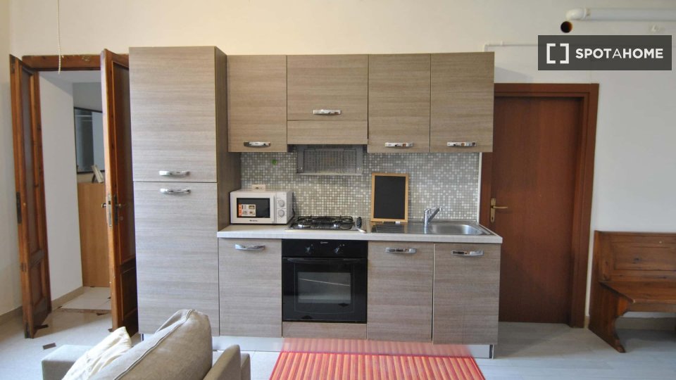 Apartment Milan, 1 bed, 55m² — photo 3