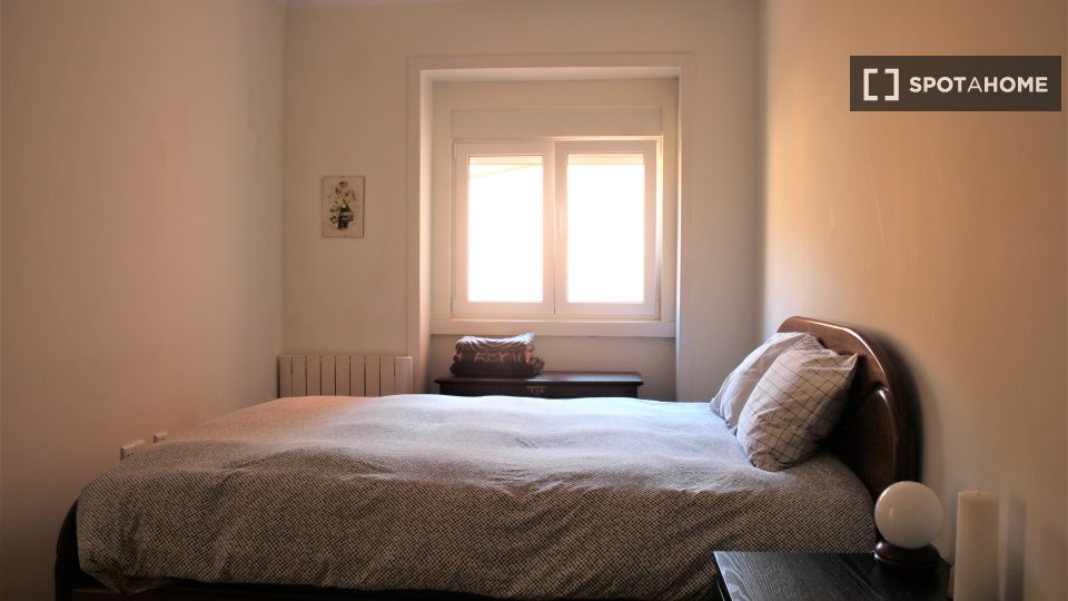 Apartment Lisbon, 2 beds — photo 22