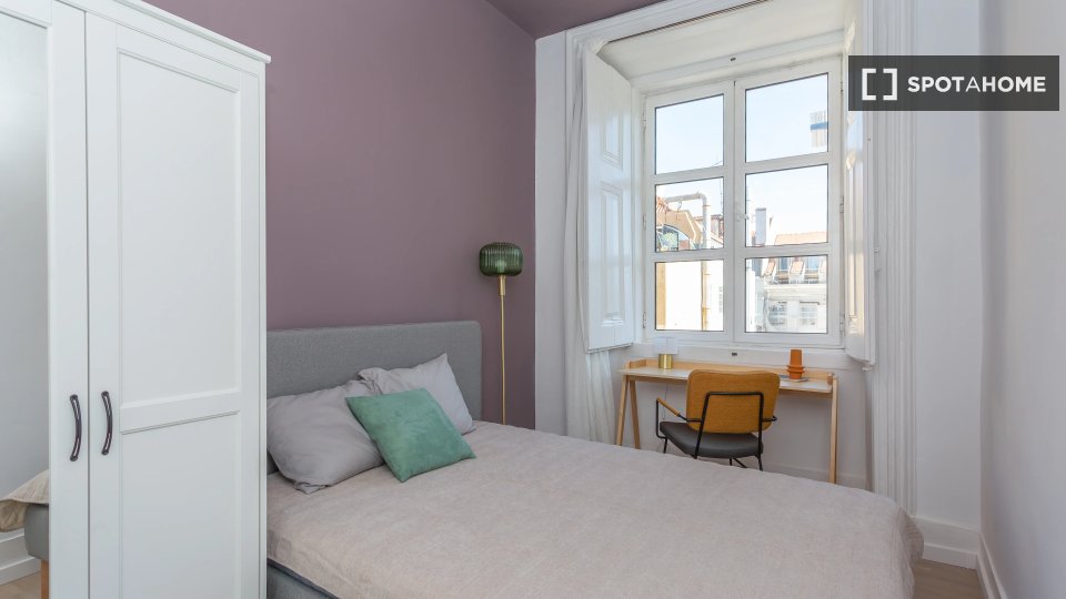 Double room Lisbon, 8 beds — photo 1