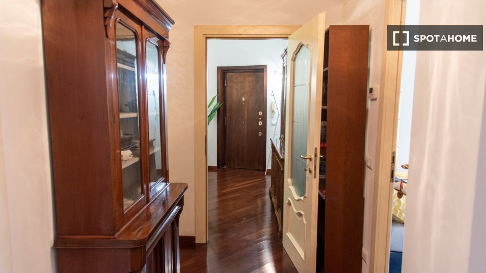 Double room Rome, 4 beds — photo 6