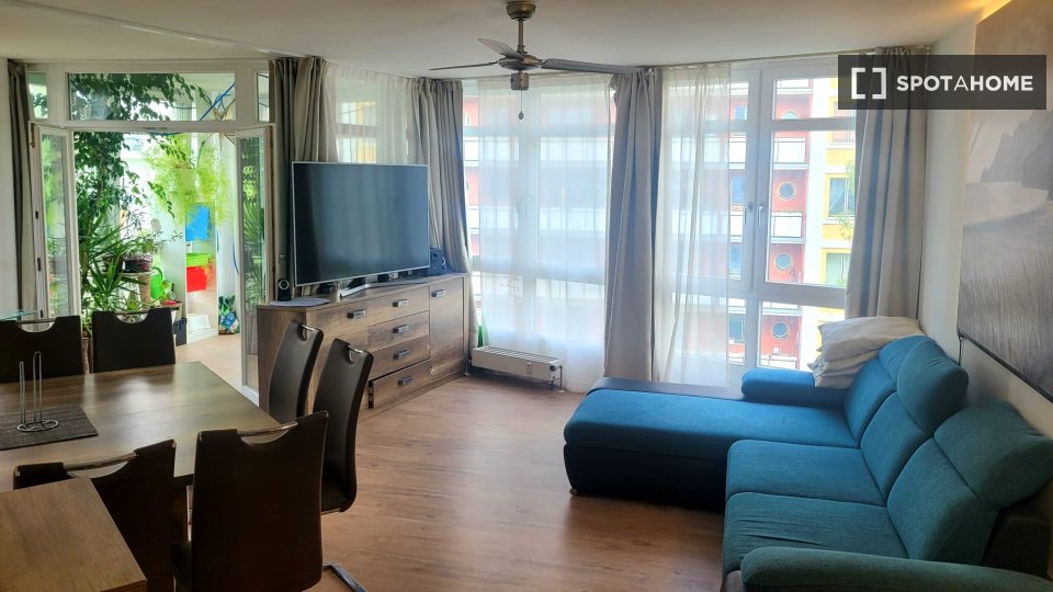 Apartment Berlin, 2 beds, 75m² — photo 15