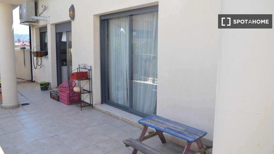 Apartment Valencia, 2 beds — photo 17