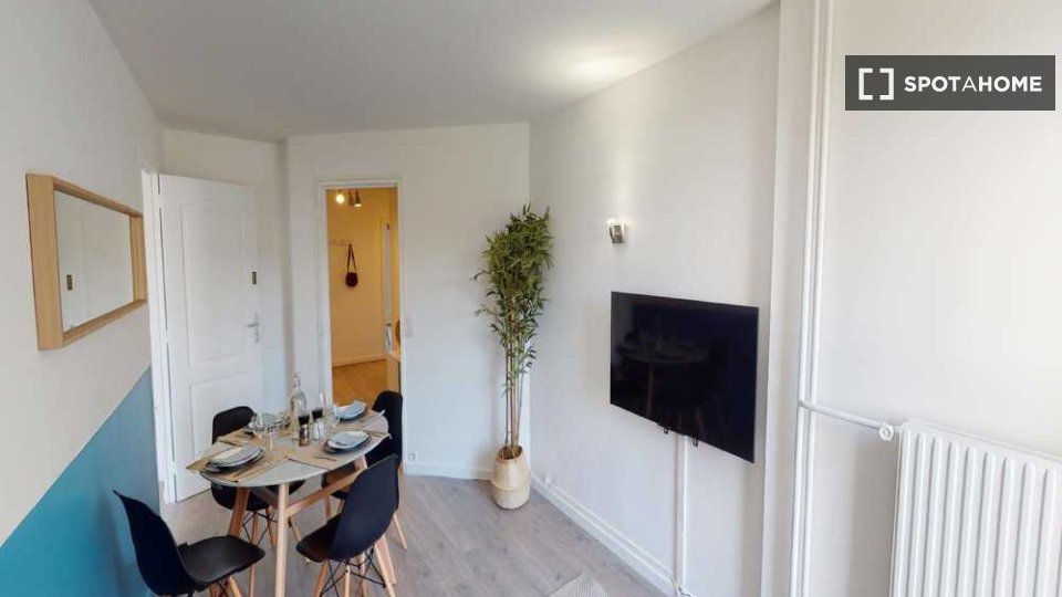 Double room Paris, 4 beds, 90m² — photo 8