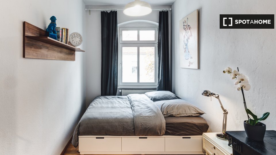 Apartment Berlin, 1 bed, 72m² — photo 2