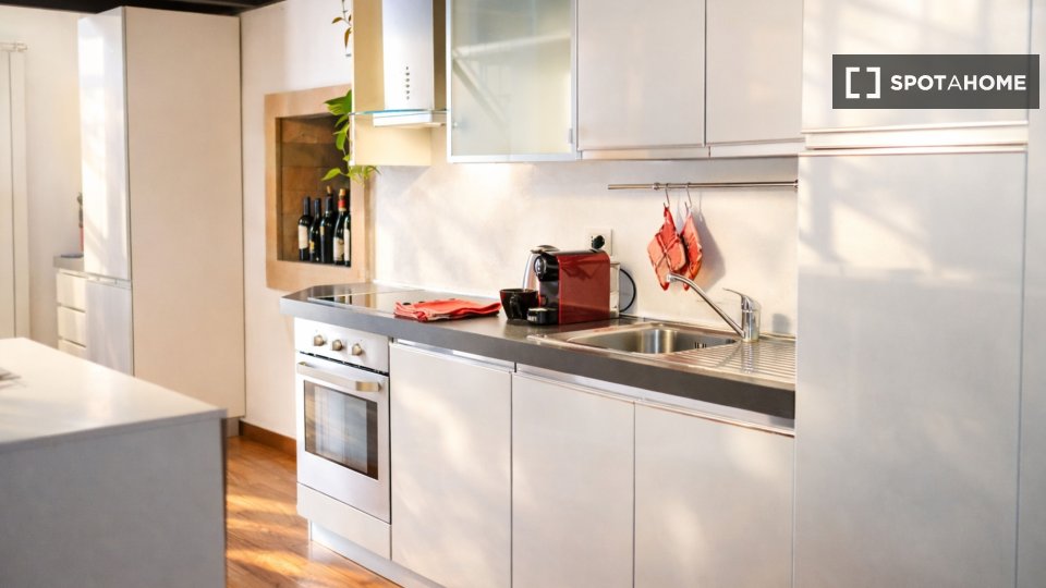 Apartment Milan, 1 bed — photo 15