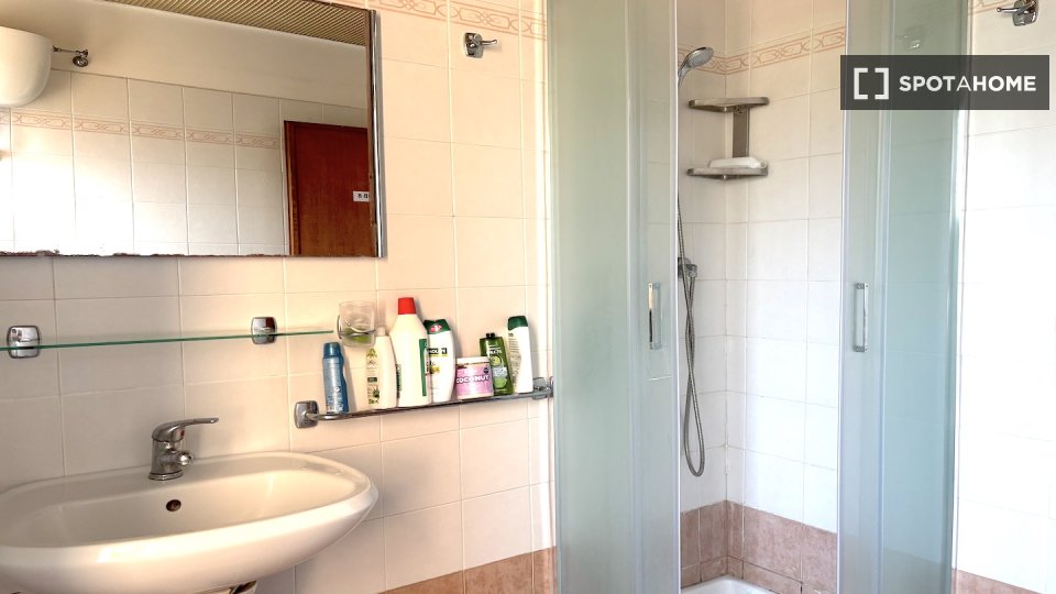 Double room Rome, 33 beds — photo 52