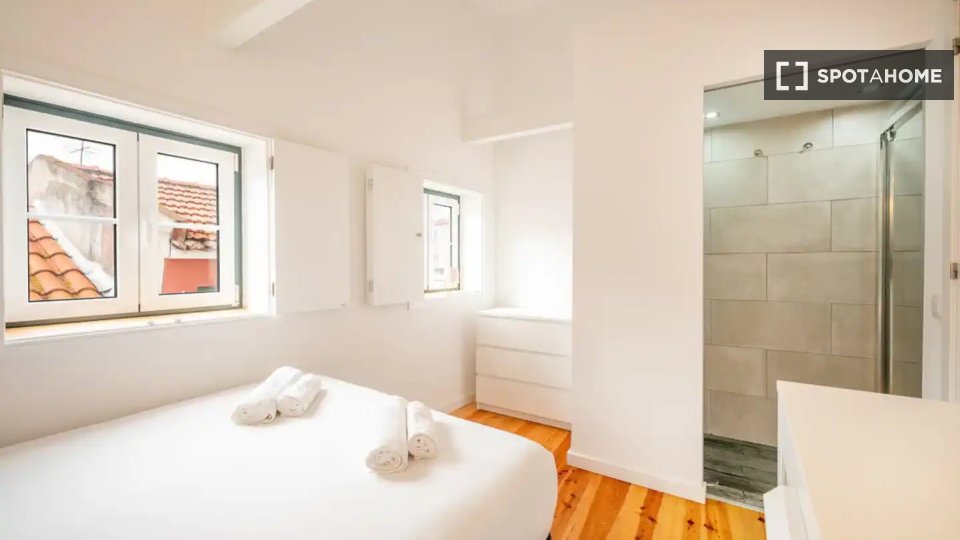 Apartment Lisbon, 2 beds — photo 10