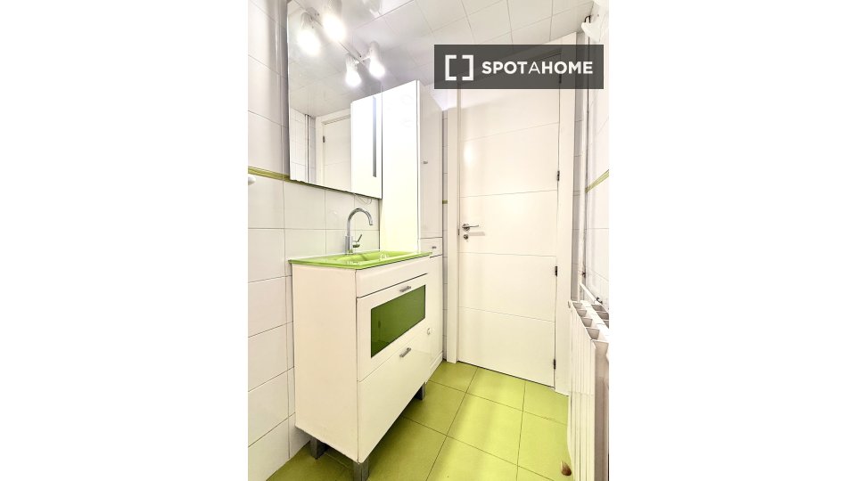 Apartment Madrid, 3 beds, 99m² — photo 12