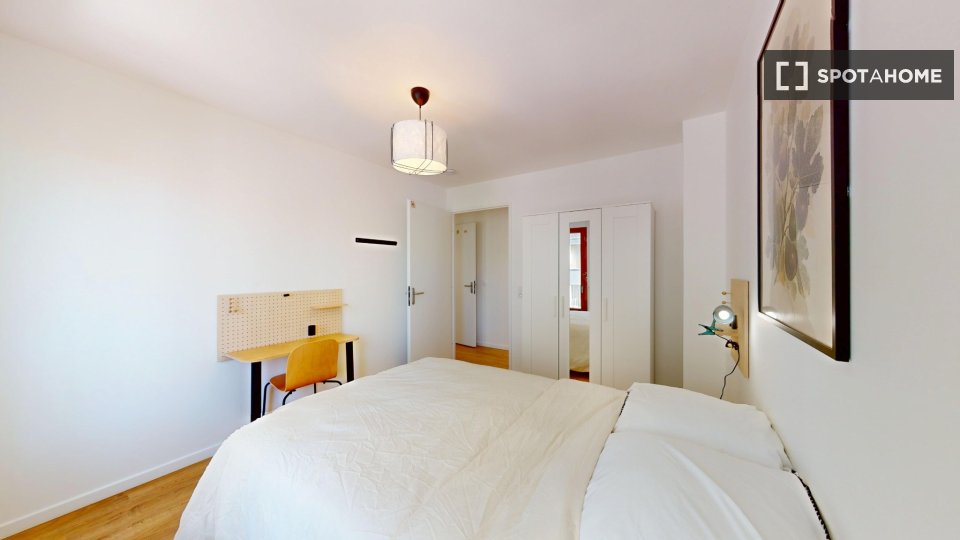 Double room Paris, 4 beds — photo 2