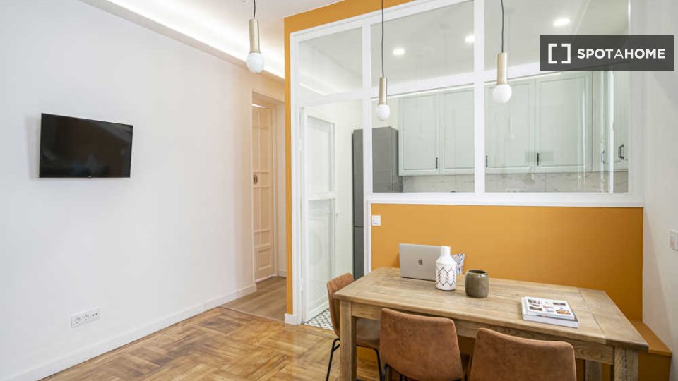 Double room Madrid, 8 beds — photo 29