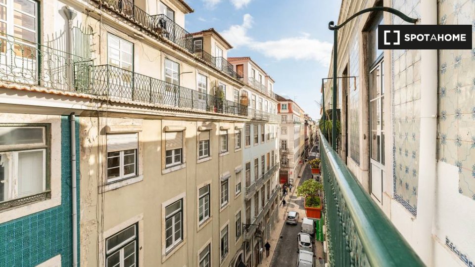 Apartment Lisbon, 2 beds — photo 8