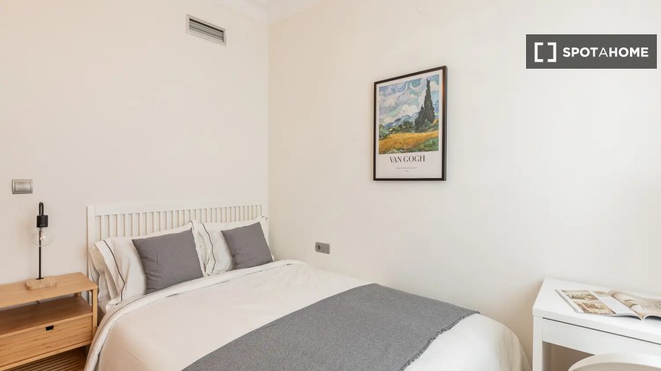 Double room Valencia, 6 beds — photo 18