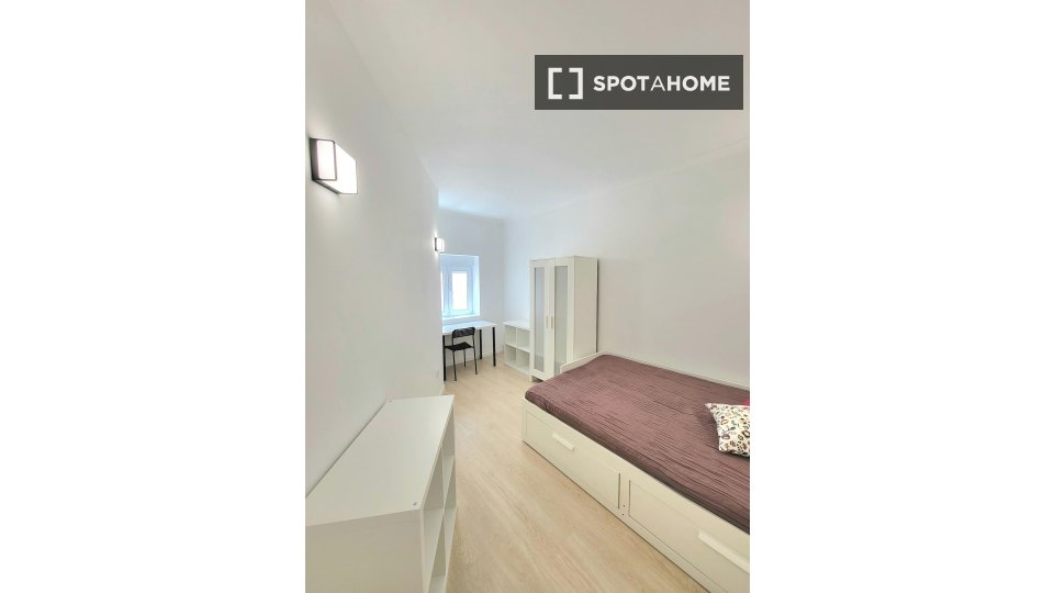 Double room Porto, 20 beds — photo 19